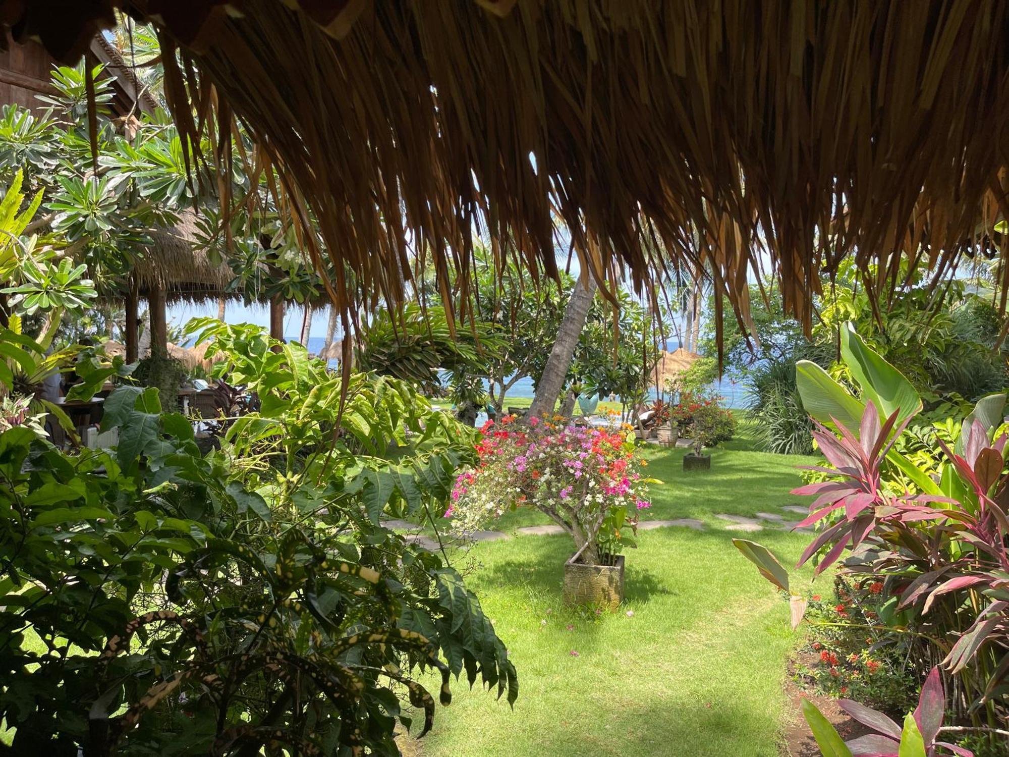 Louka Beach Bali Tianyar Luaran gambar