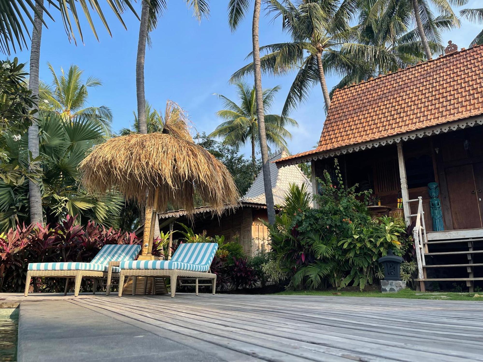 Louka Beach Bali Tianyar Luaran gambar