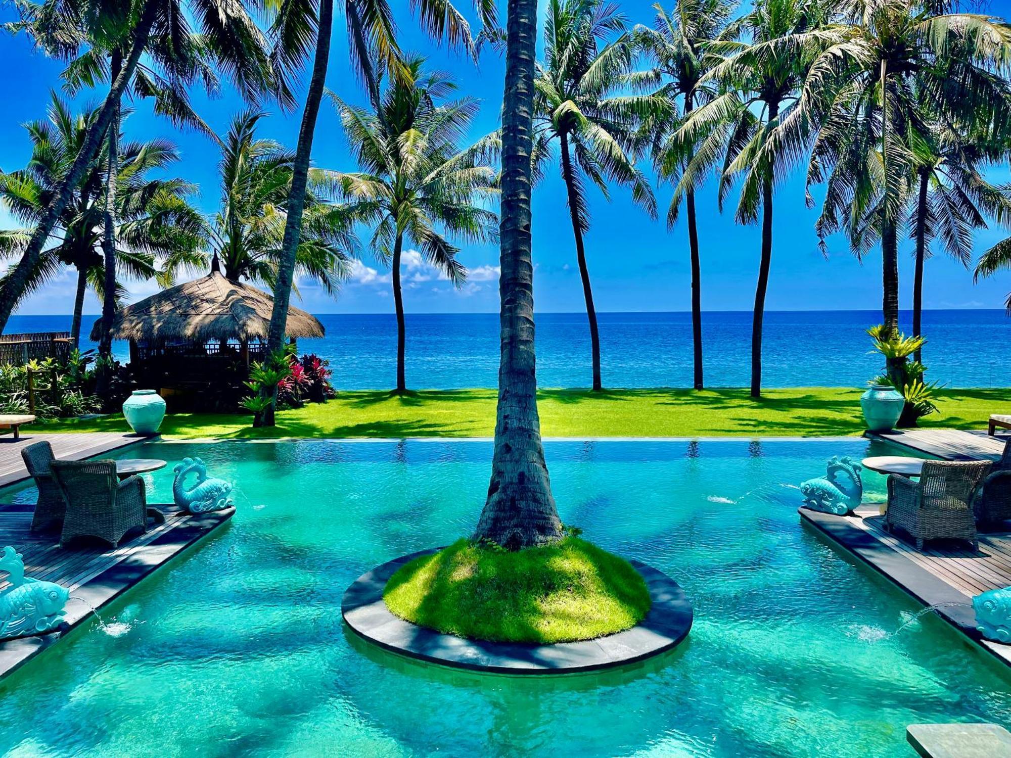 Louka Beach Bali Tianyar Luaran gambar